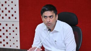 Majority of road accident victims are two-wheeler riders, says Chittoor District Collector